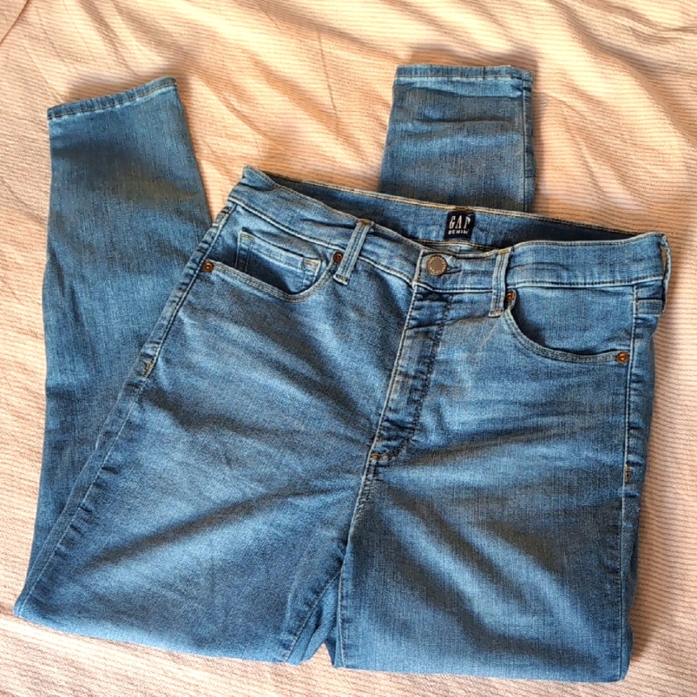 Gap True Skinny Jeans 6/28 Light Wash